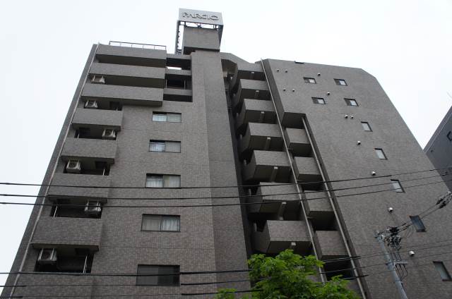 兵庫県神戸市中央区浜辺通６丁目