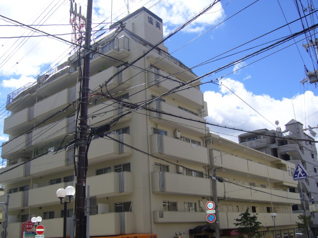 兵庫県神戸市中央区下山手通７丁目