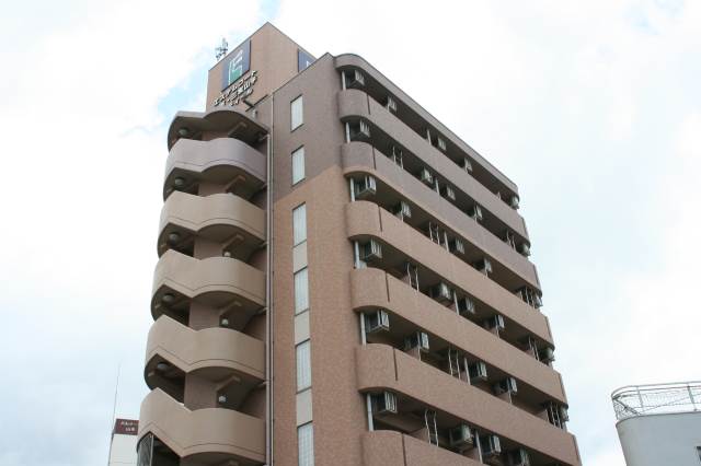 兵庫県神戸市中央区加納町３丁目