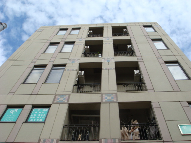 兵庫県神戸市中央区橘通４丁目