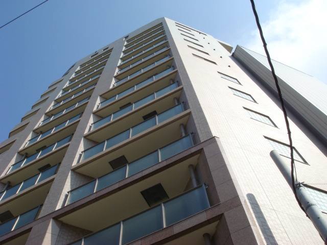 兵庫県神戸市中央区加納町３丁目