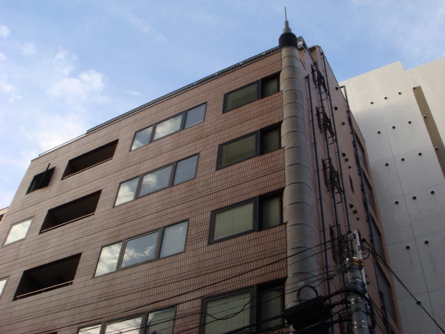 兵庫県神戸市中央区加納町２丁目