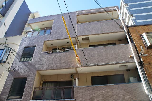 兵庫県神戸市中央区元町通３丁目