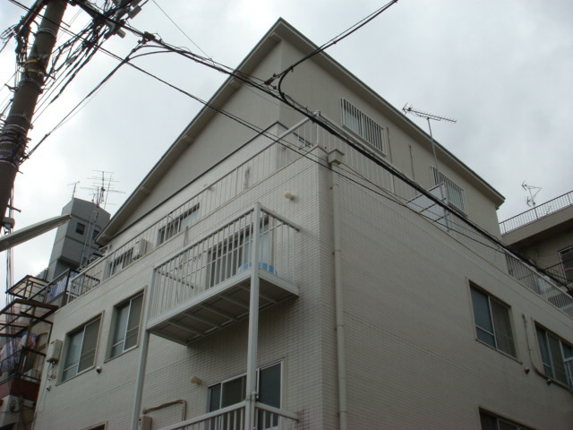 兵庫県神戸市中央区坂口通７丁目