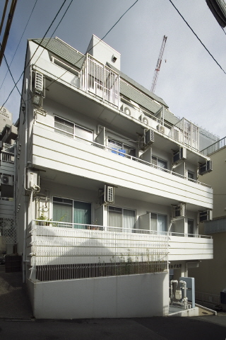 兵庫県神戸市中央区加納町２丁目