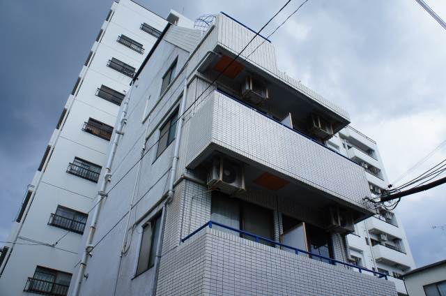 兵庫県神戸市中央区若菜通６丁目