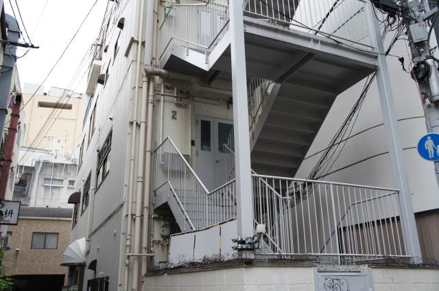 兵庫県神戸市中央区元町通１丁目