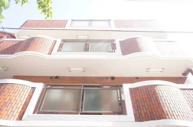 兵庫県神戸市中央区生田町２丁目