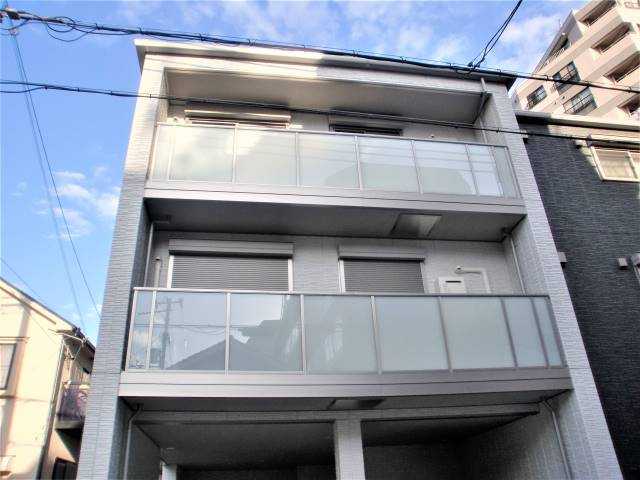 兵庫県神戸市中央区中山手通４丁目