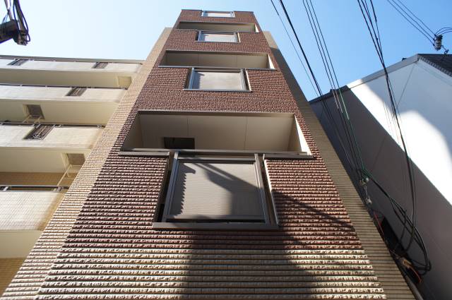 兵庫県神戸市中央区加納町３丁目