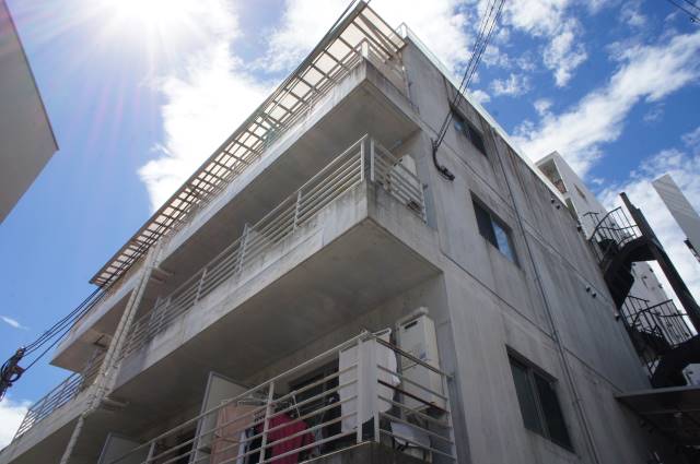 兵庫県神戸市中央区中山手通４丁目