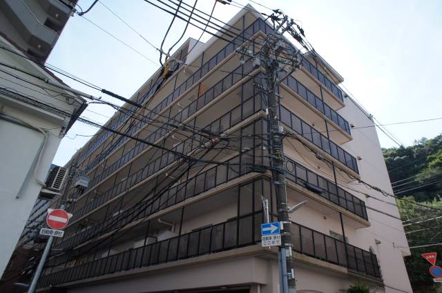 兵庫県神戸市中央区加納町２丁目