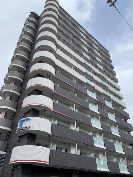 セレニテ新大阪プリエ