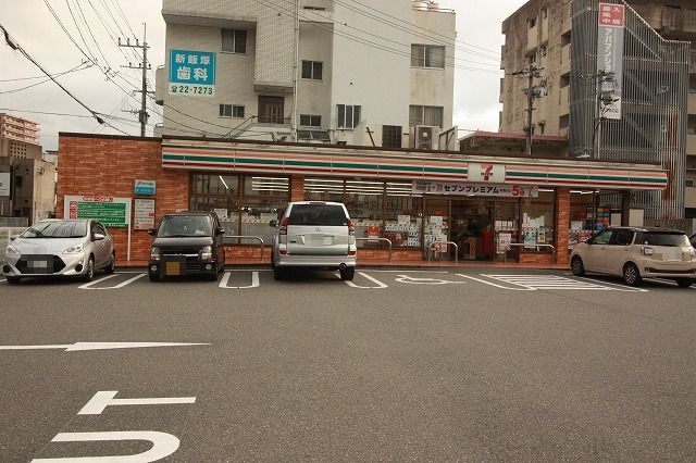 コンビニ