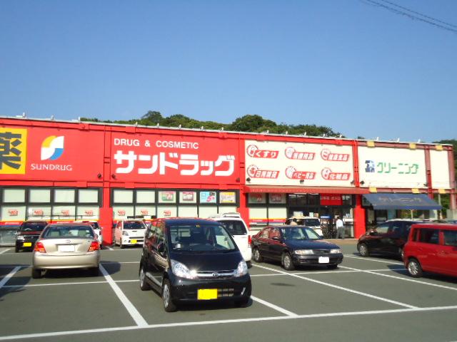 ドラッグストア