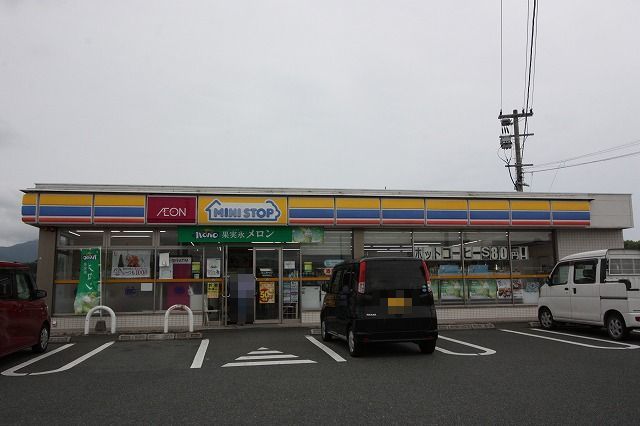 コンビニ