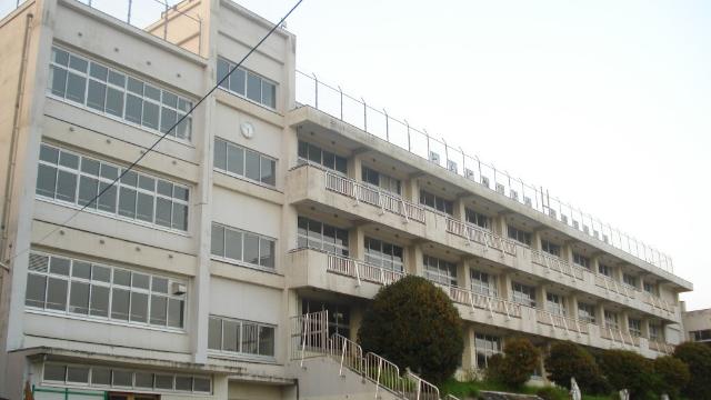中学校