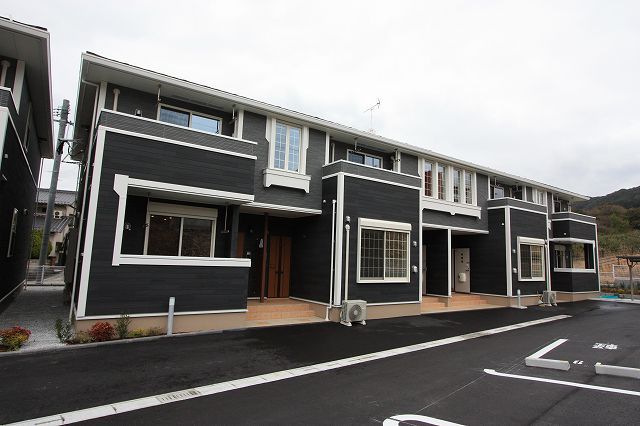 福岡県飯塚市綱分