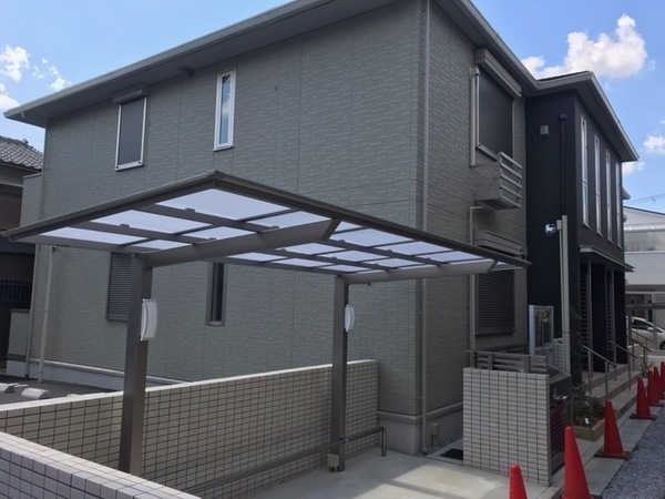 アドラブール瓜生堂