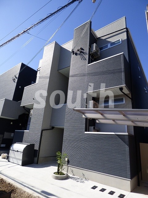 大阪府東大阪市衣摺３丁目