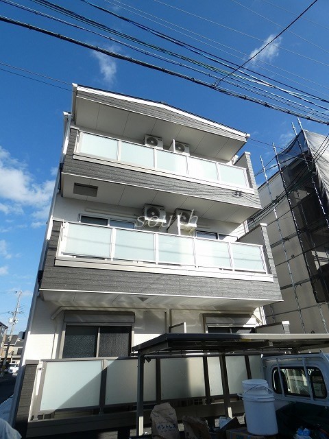 e-house