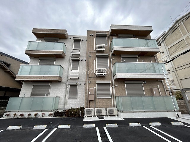 ラ・ベル・メール鳳