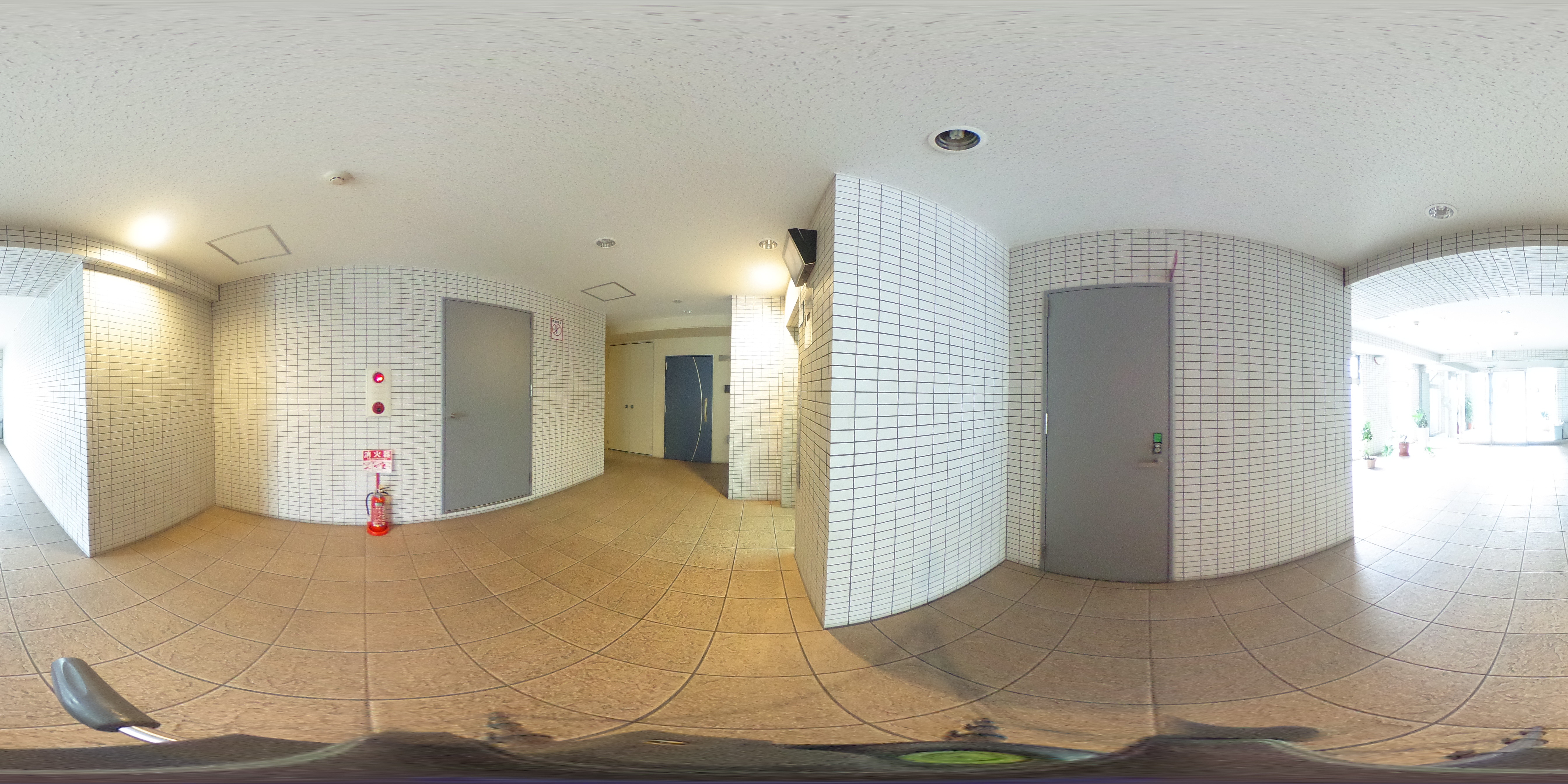 エントランス