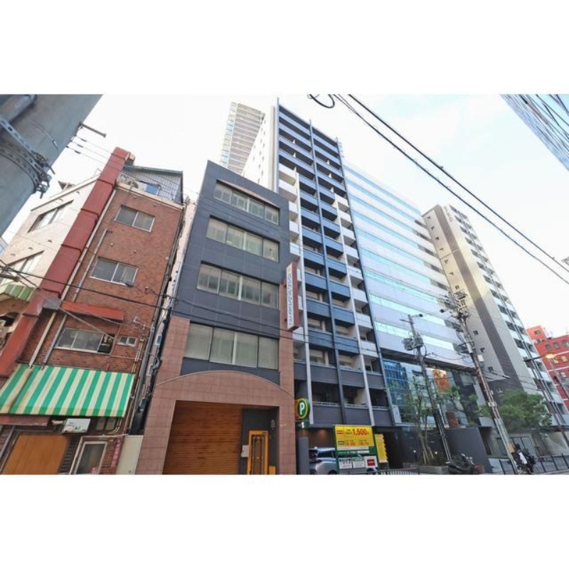 大阪府大阪市西区靱本町１丁目