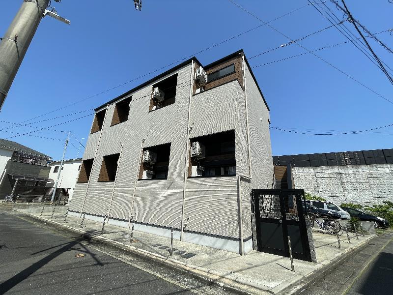 福岡県福岡市東区香椎駅東１丁目