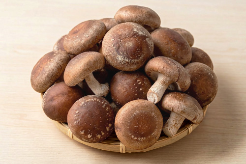 彰角しいたけの規格外品のイメージ