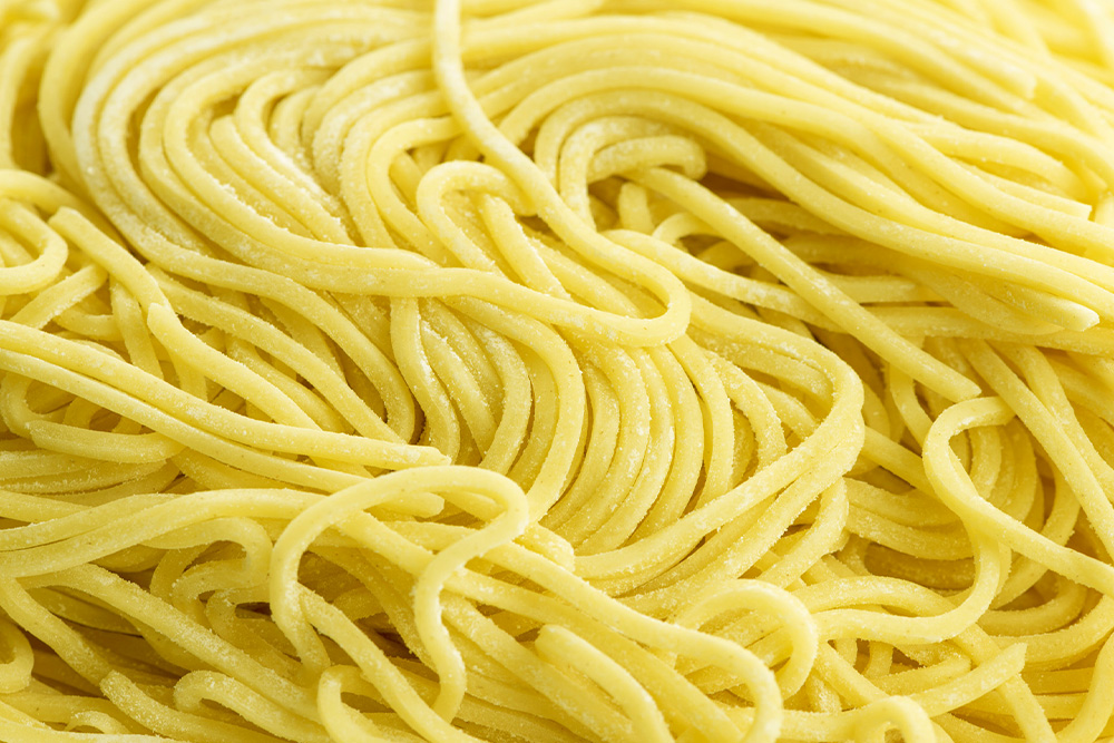 コシとモチモチ感のある多加水熟成麺のイメージ