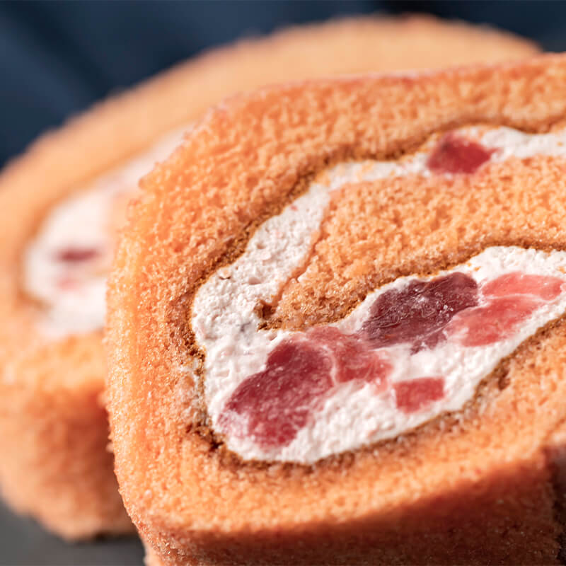 純生ロールケーキ＆北海道旬摘みいちごロールケーキセット｜PREZO