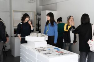 【企画展レポ】「市場で見た景色」を美大生が表現　「うお！みたい！」開催