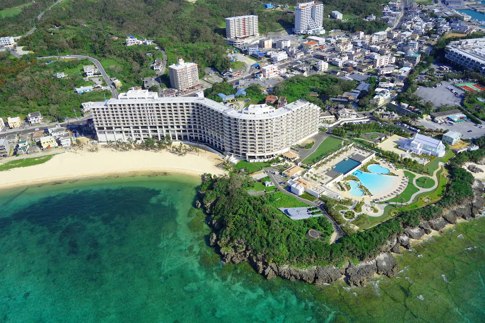 【沖縄ランキングNo.7】天然ビーチすぐ目の前。天然温泉のスパ施設あり!ホテルモントレ沖縄 スパ & リゾートとレンタカーパッケージプラン_1 【沖縄ランキングNo.7】天然ビーチすぐ目の前。天然温泉のスパ施設あり!ホテルモントレ沖縄 スパ & リゾートとレンタカーパッケージプラン_1