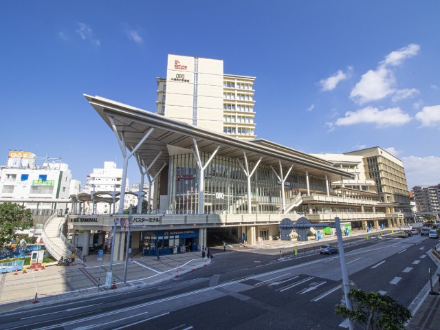 那覇バスターミナル1