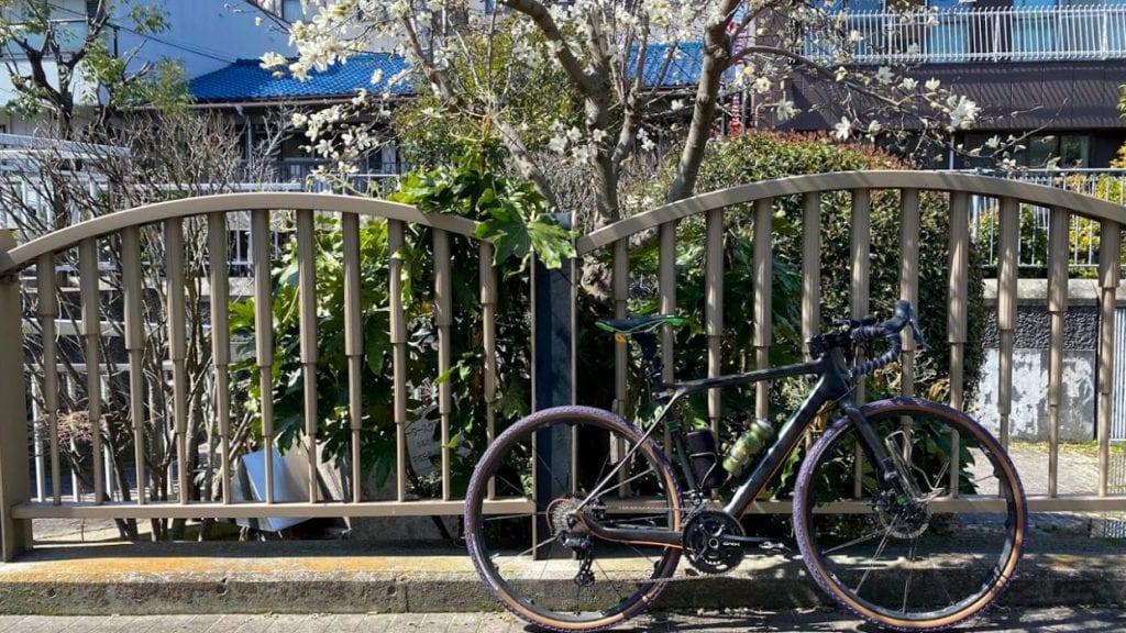 グラベル+街乗りで使える