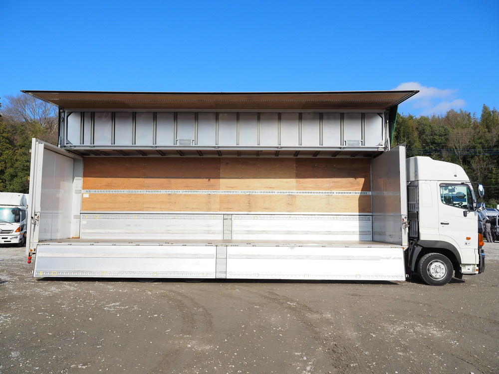 日野 ウイング車 プロフィア|中古トラックの販売・買取・査定のアイナビ