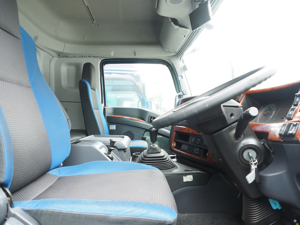 いすゞ ウイング車 ギガ|中古トラックの販売・買取・査定のアイナビ