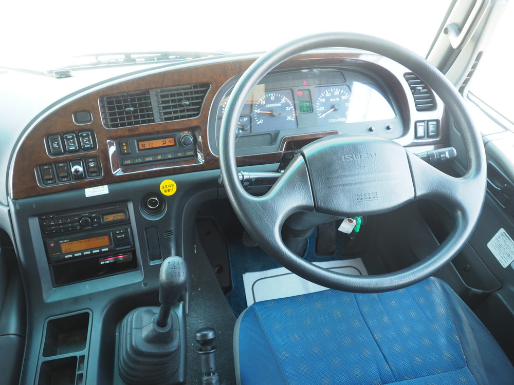 いすゞ ウイング車 ギガ|中古トラックの販売・買取・査定のアイナビ
