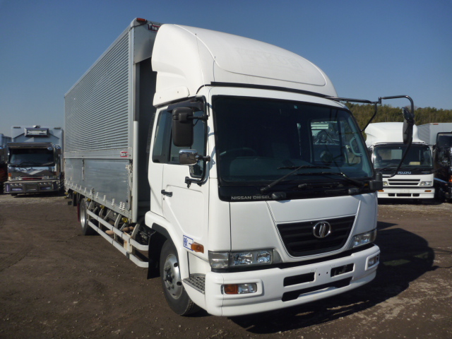 UDトラックス ウイング車|中古トラックの販売・買取・査定のアイナビ