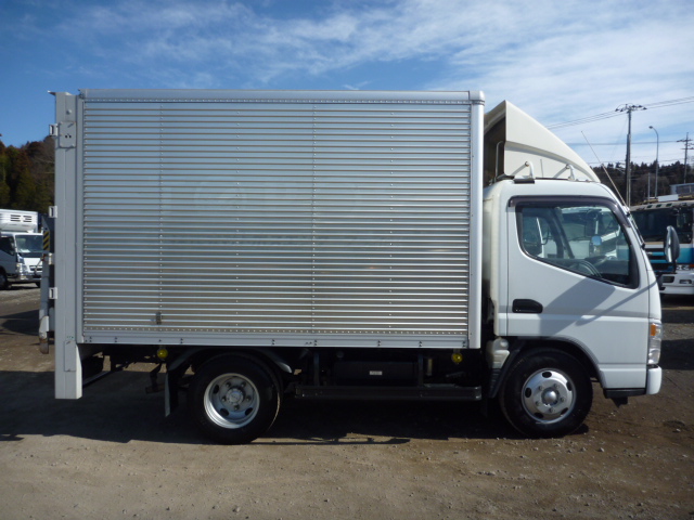 三菱ふそう バン車|中古トラックの販売・買取・査定のアイナビ