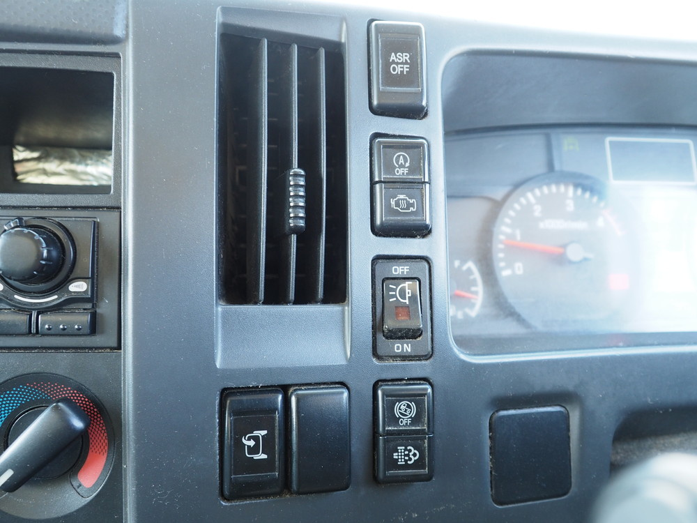 いすゞ バン車 エルフ|中古トラックの販売・買取・査定のアイナビ