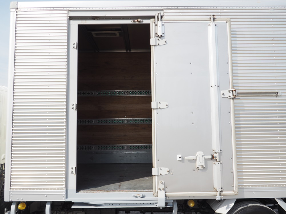 いすゞ バン車 エルフ|中古トラックの販売・買取・査定のアイナビ