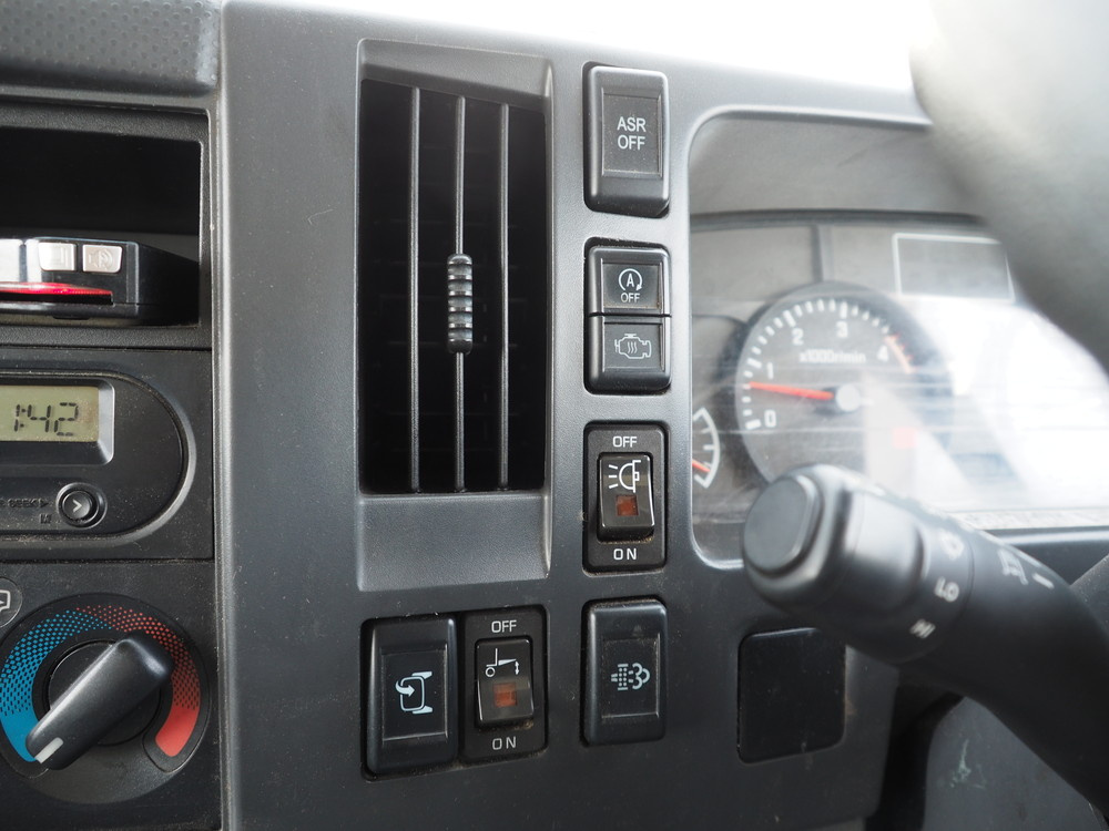 いすゞ バン車 エルフ|中古トラックの販売・買取・査定のアイナビ