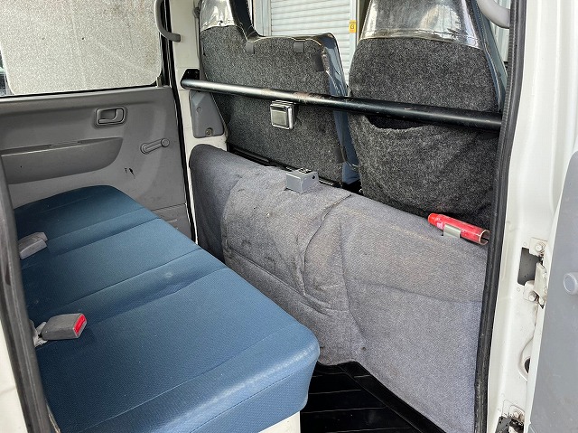 キャンター★4ナンバー★リアヒーター★5トン限定準中型免許★Wキャブ★|中古トラックの販売・買取・査定のアイナビ