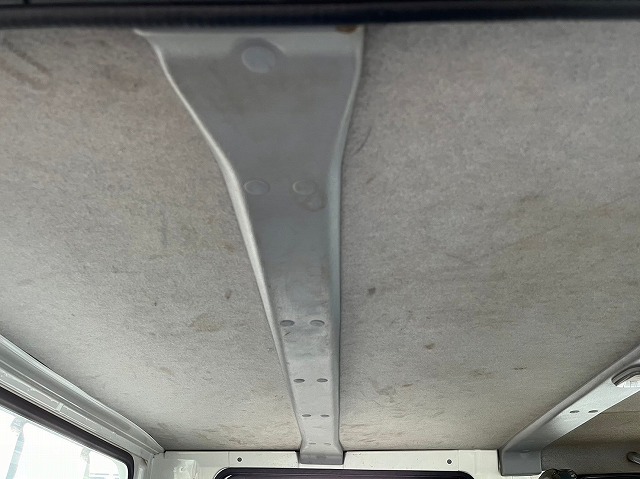 キャンター★4ナンバー★リアヒーター★5トン限定準中型免許★Wキャブ★|中古トラックの販売・買取・査定のアイナビ