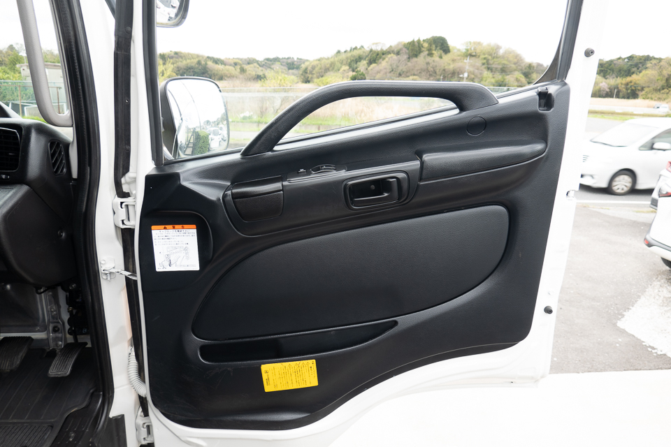 レンジャー|中古トラックの販売・買取・査定のアイナビ