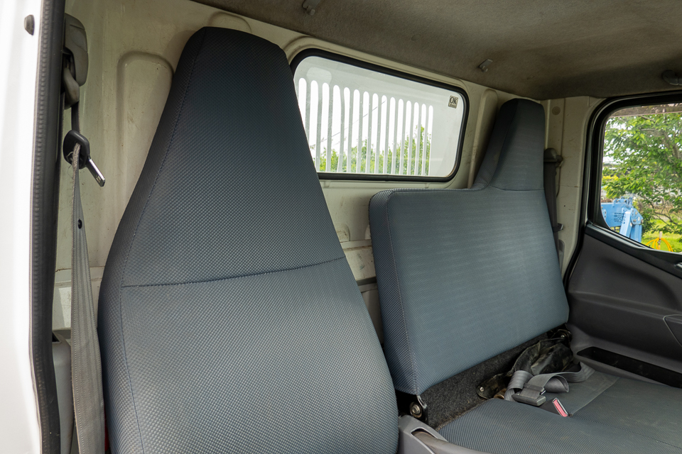 キャンター|中古トラックの販売・買取・査定のアイナビ