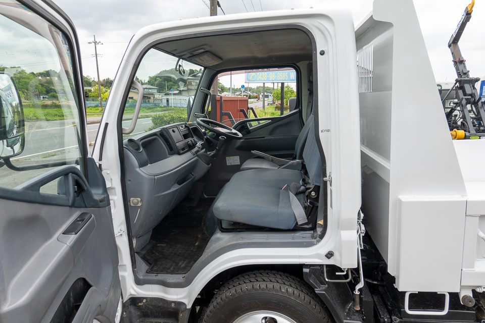 キャンター|中古トラックの販売・買取・査定のアイナビ