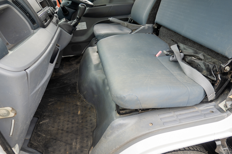 キャンター|中古トラックの販売・買取・査定のアイナビ